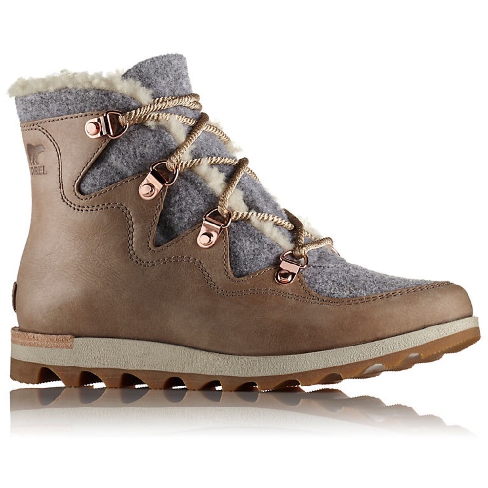 Sorel Sneakchic Alpine HolidayLeather Ankle Booots